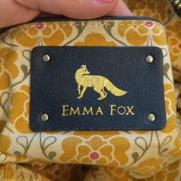 Genuine Leather Emma Fox Shoulder Bag - Picture 4 of 4